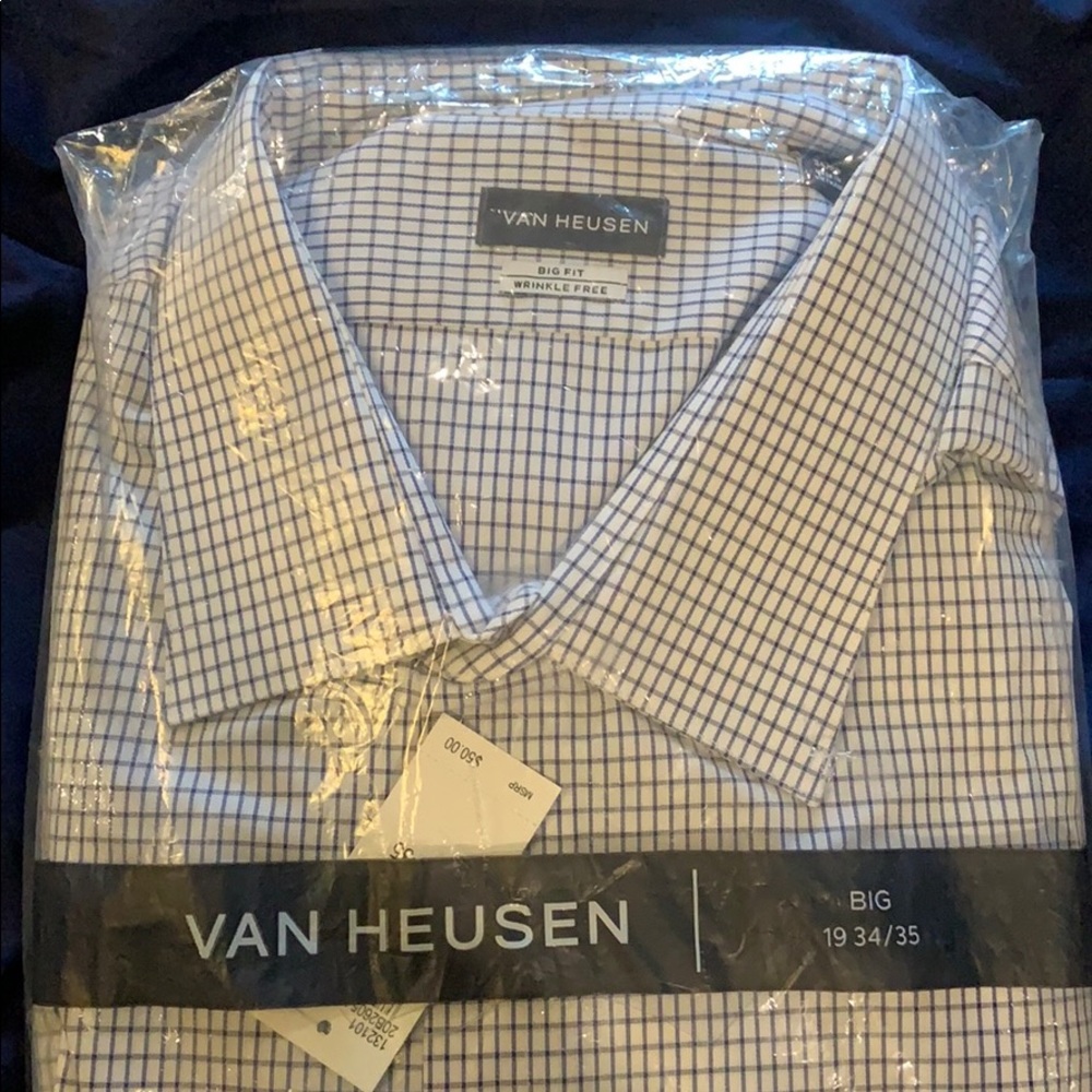Van Heusen Men’s button down